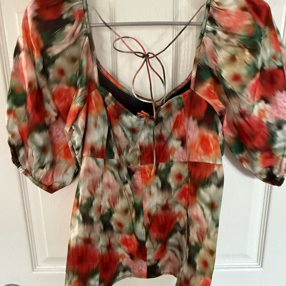 Brand New w/Tags | J. Crew Multicolor Floral Puff Sleeve Blouse | Size 6 - Picture 2 of 3